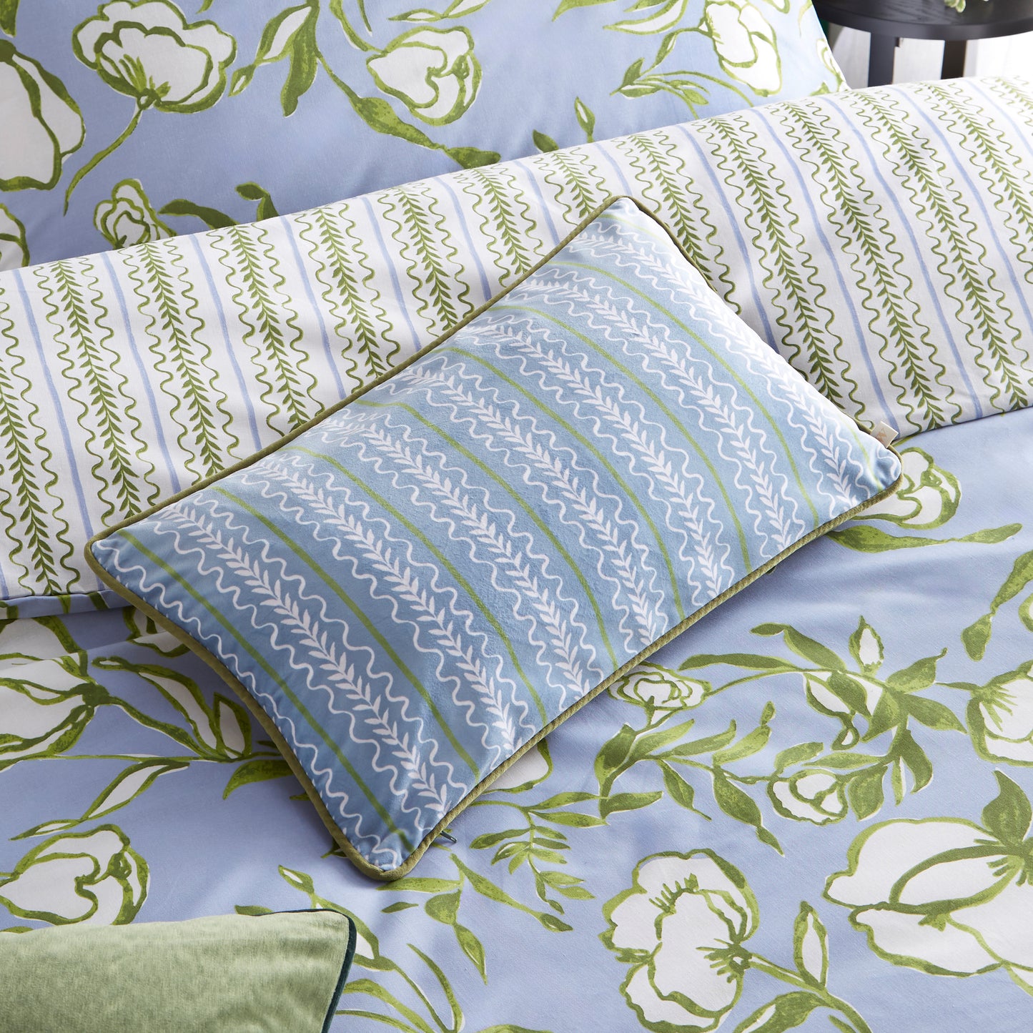 ALBERA STRIPE 30X50 CUSHION CASE FRENCH BLUE
