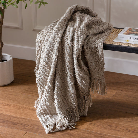 ARVO BOUCLE YARN THROW 130X180 FEATHER