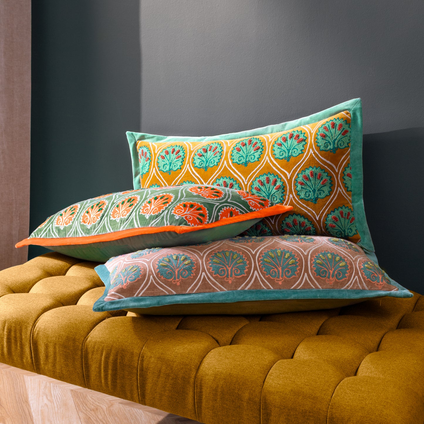 CASA 30X60 CUSHION CASE PERIDOT/ORANGE