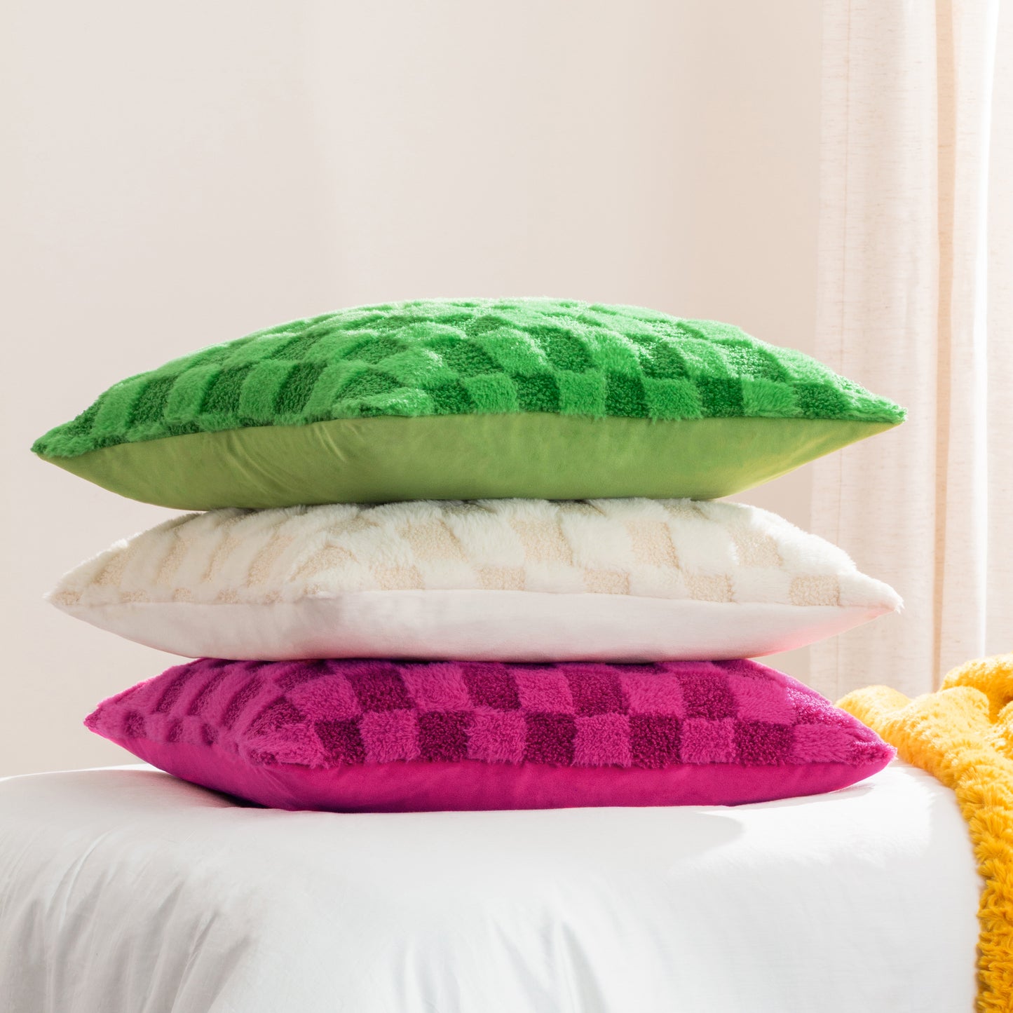 CHECK IT BOUCLE 45X45 CUSHION CASE PINKY CRUSH