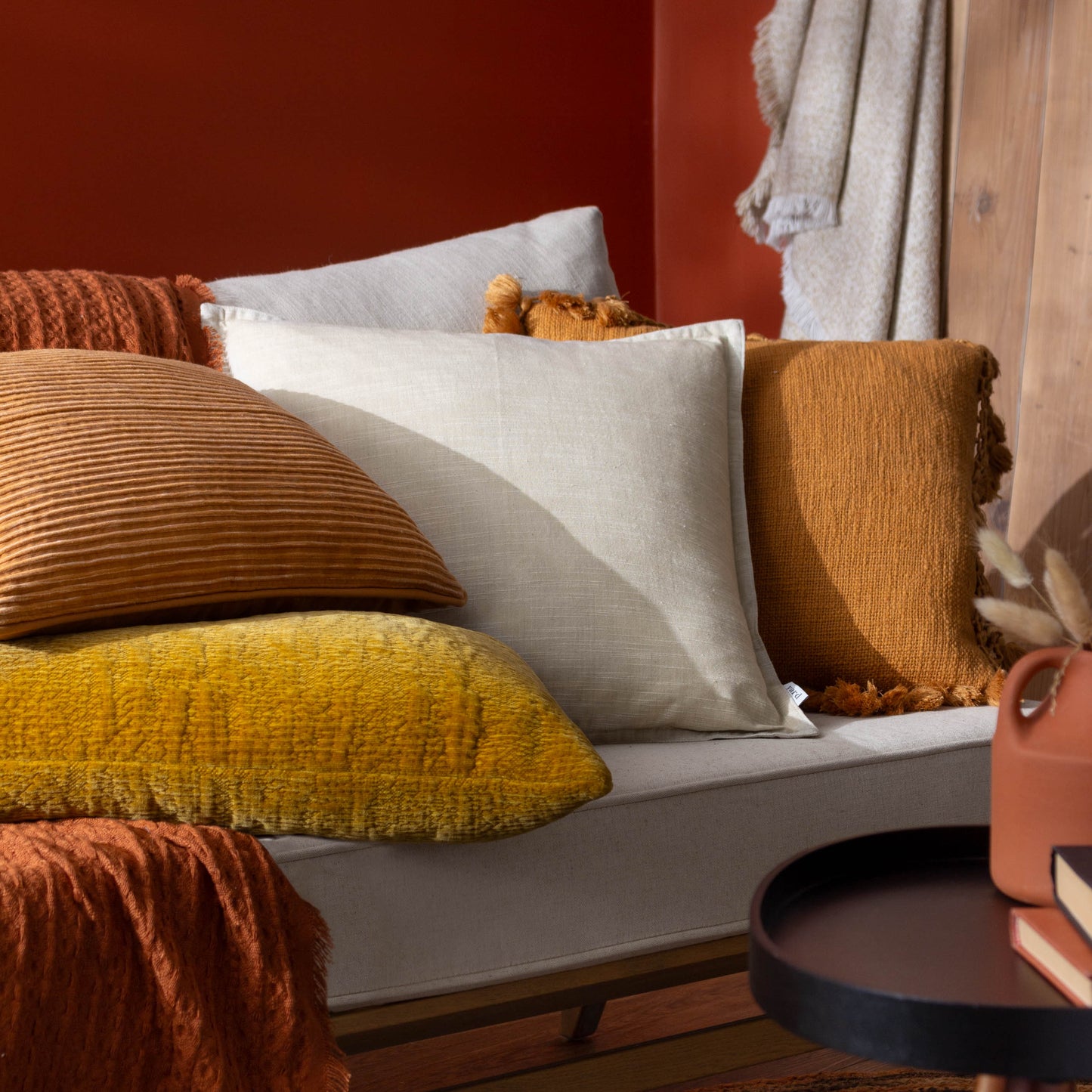 COVE 35X50 CUSHION CASE PECAN