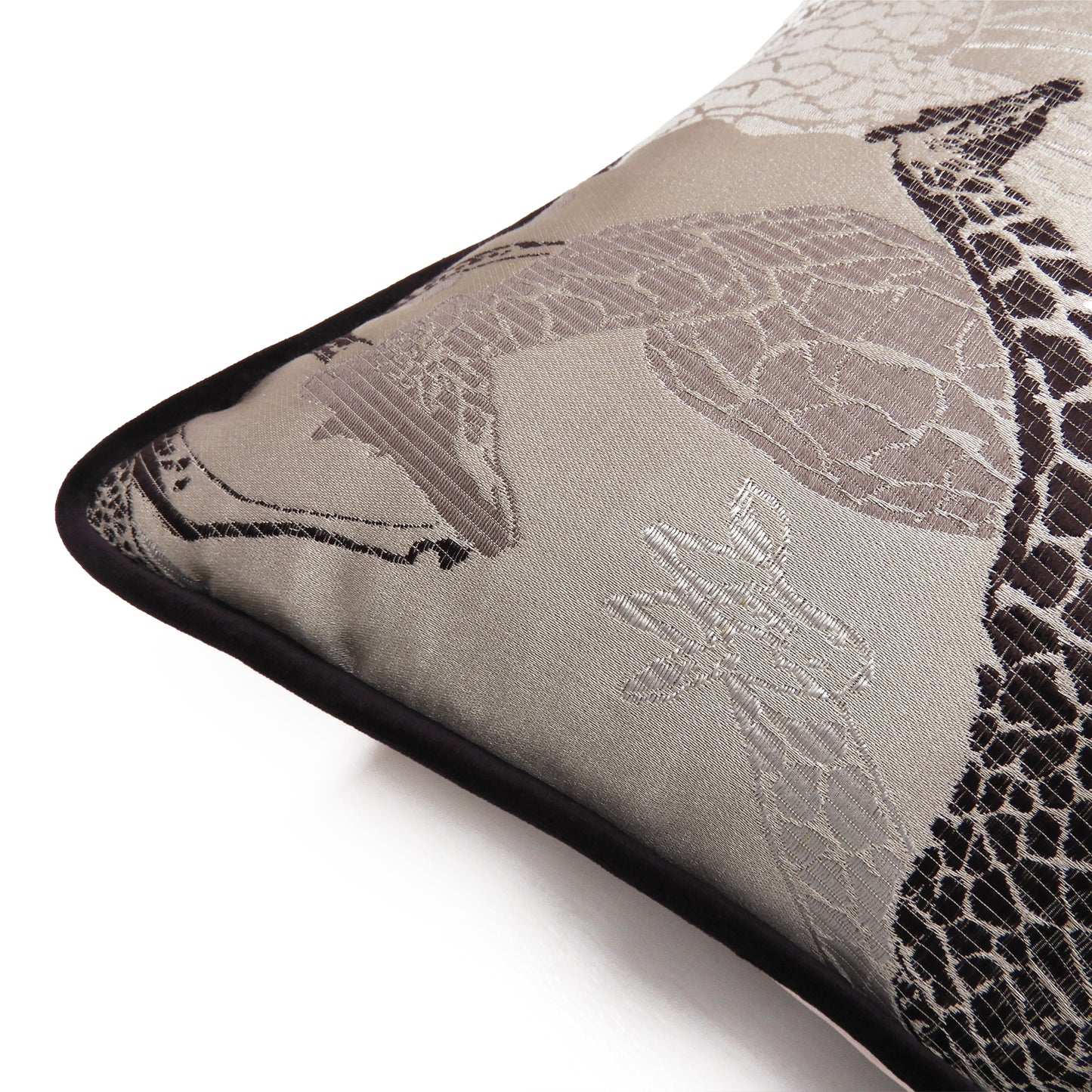 GIRAFFE 43X43 C/CASE SANDSTORM