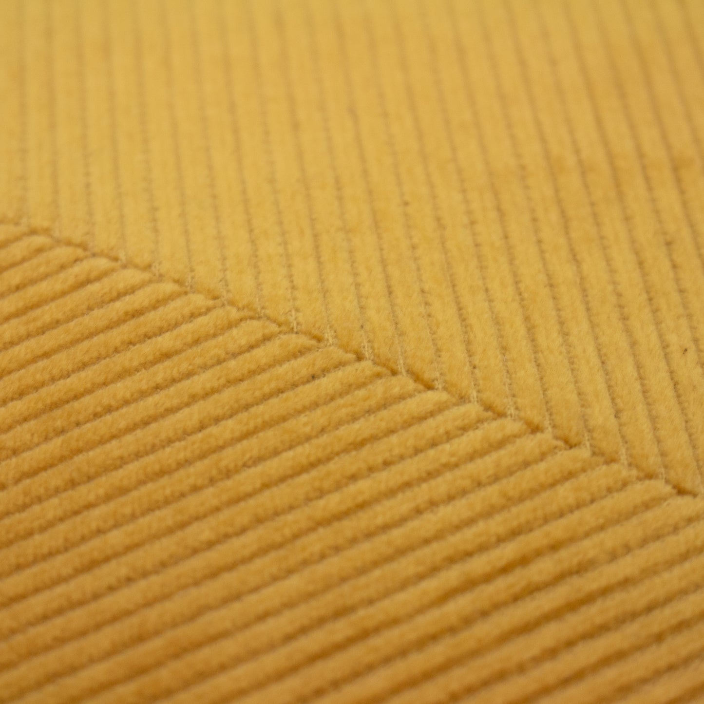 JAGGER 45X45 C/CASE OCHRE