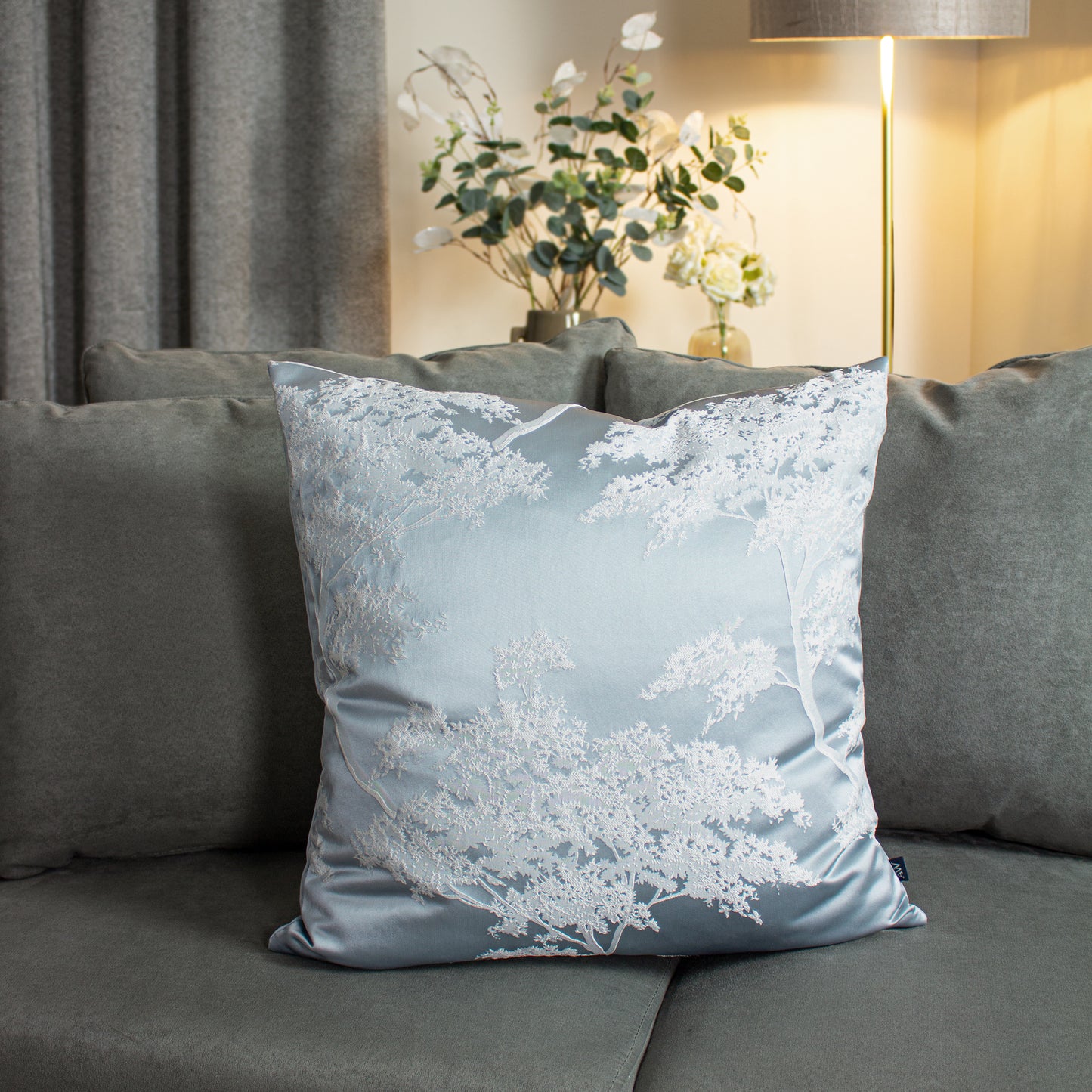 JAPONICA 50X50 C/CASE SKY/CORNFLOWER