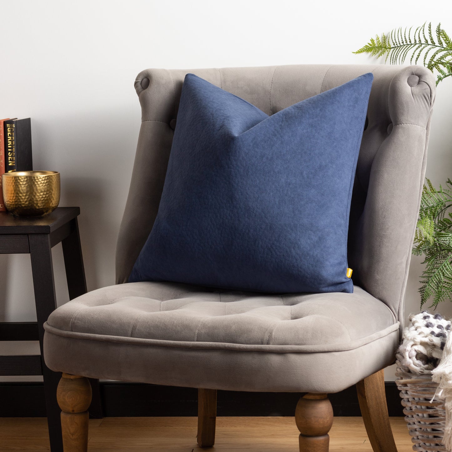 KOBE 50X50 CUSHION COVER NAVY