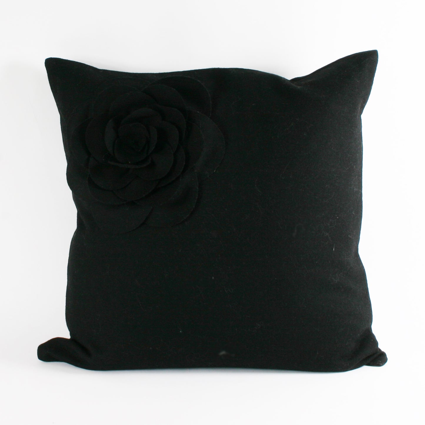 LOTUS CUSHION CASE 45X45 BLACK