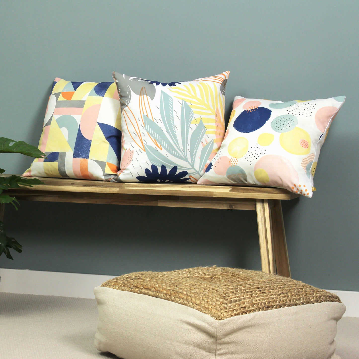 MIKALO 43X43 CUSHION CASE MULTI