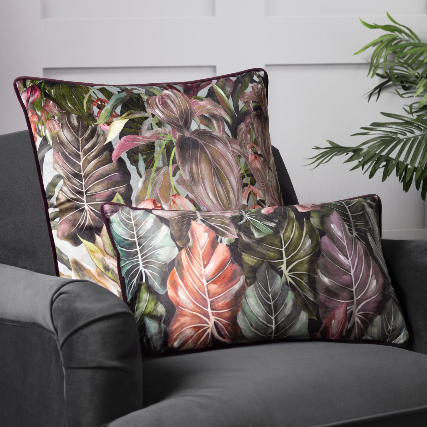 MOGORI LEAFAGE 30X50 CUSHION CASE AUBERGINE