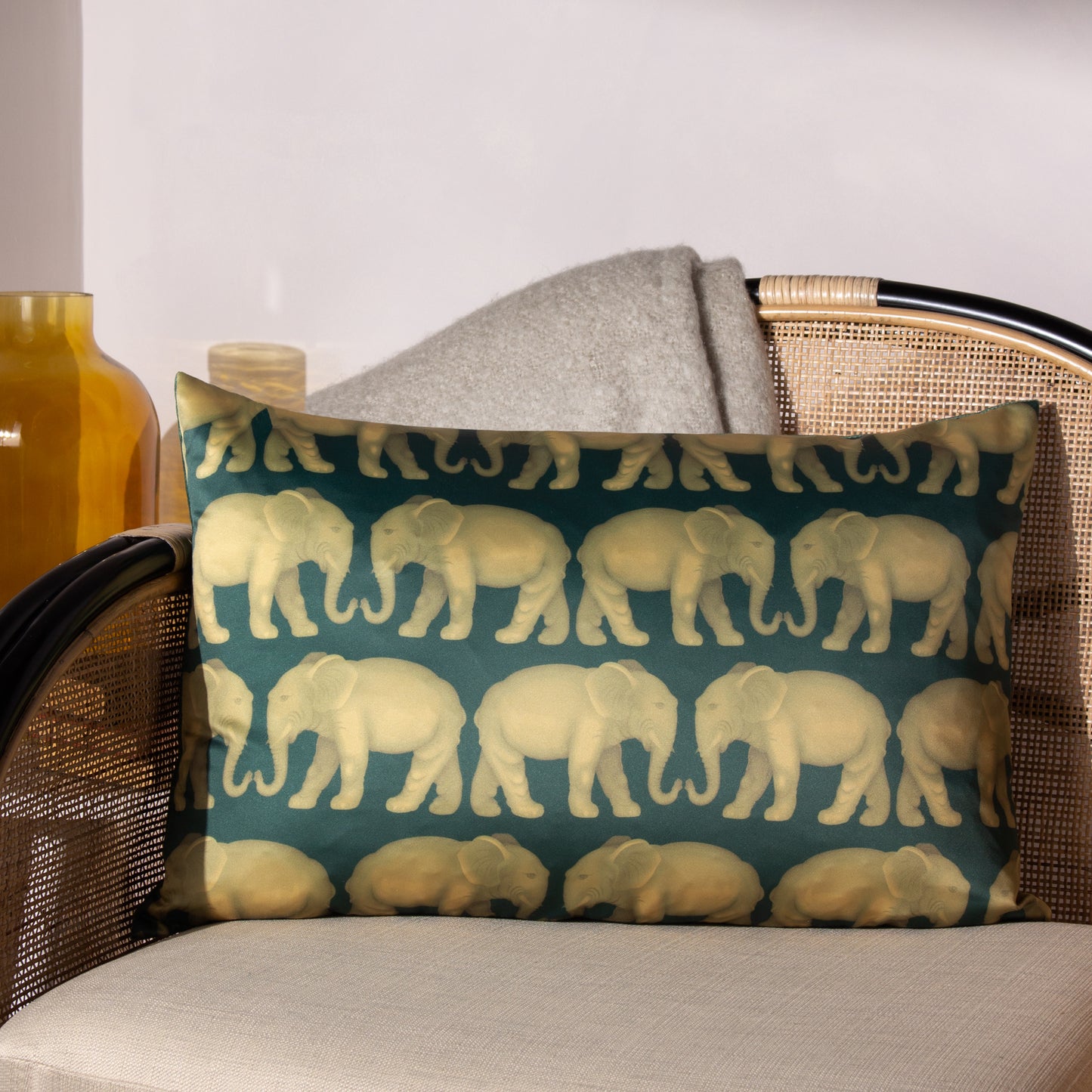 PARADE 40X60 CUSHION COVER EMERALD
