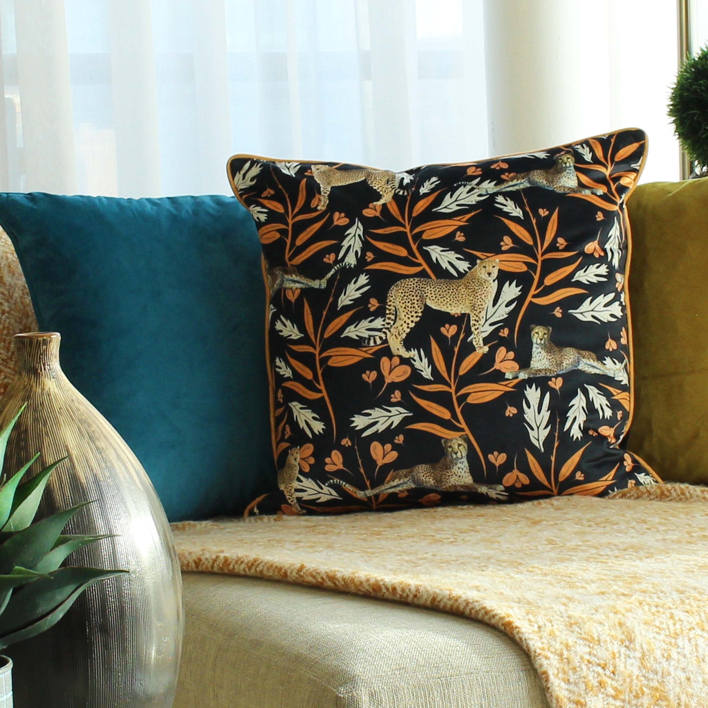 TRIBECA 50X50 CUSHION COVER MULTI