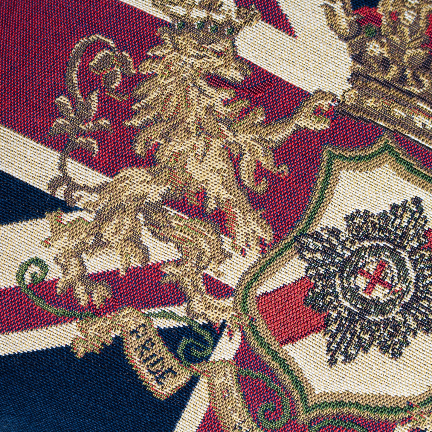 UNION JACK LION 46X32 CUSHION CASE