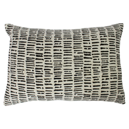 ADARA 40X60 CUSHION CASE IVORY/BLK