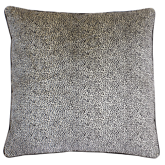 AFRICA CUSHION CASE 58X58 CHEETAH