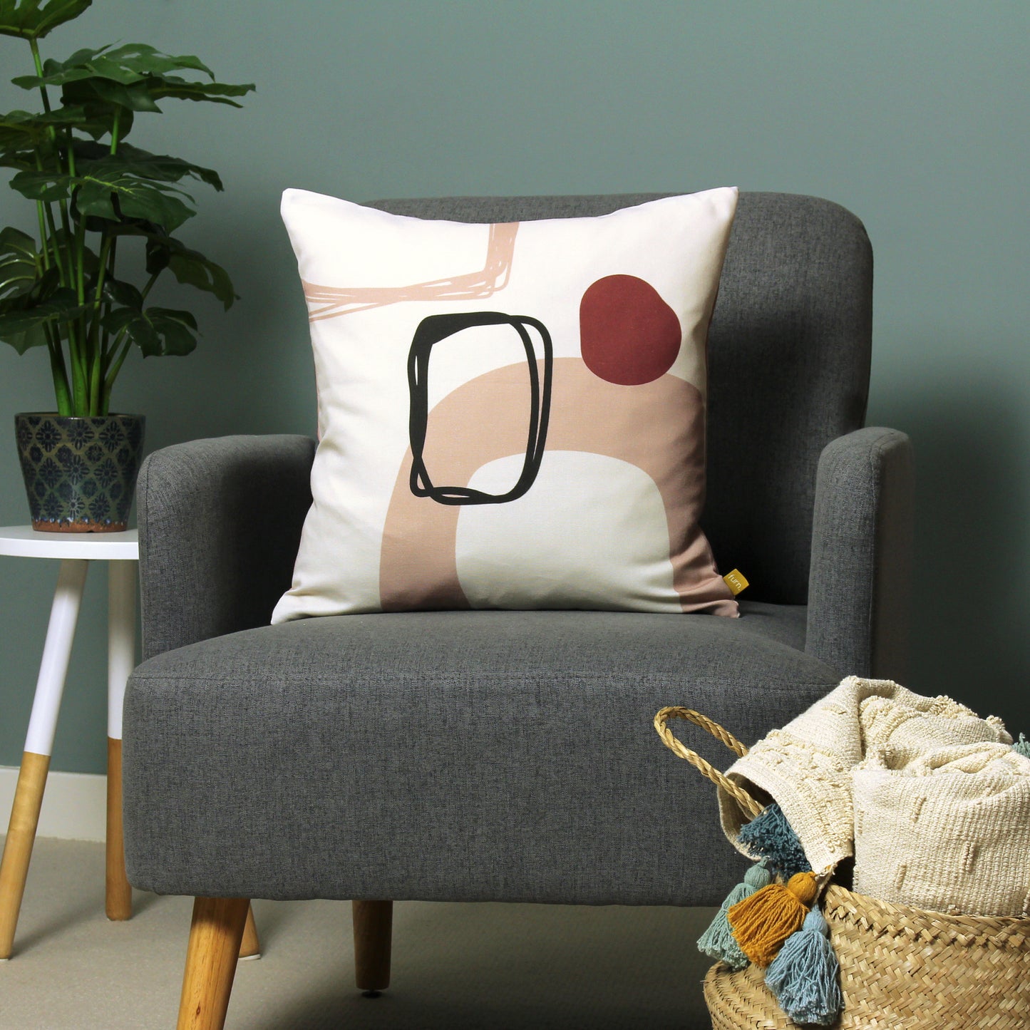 AIDA 43X43 CUSHION CASE BLUSH