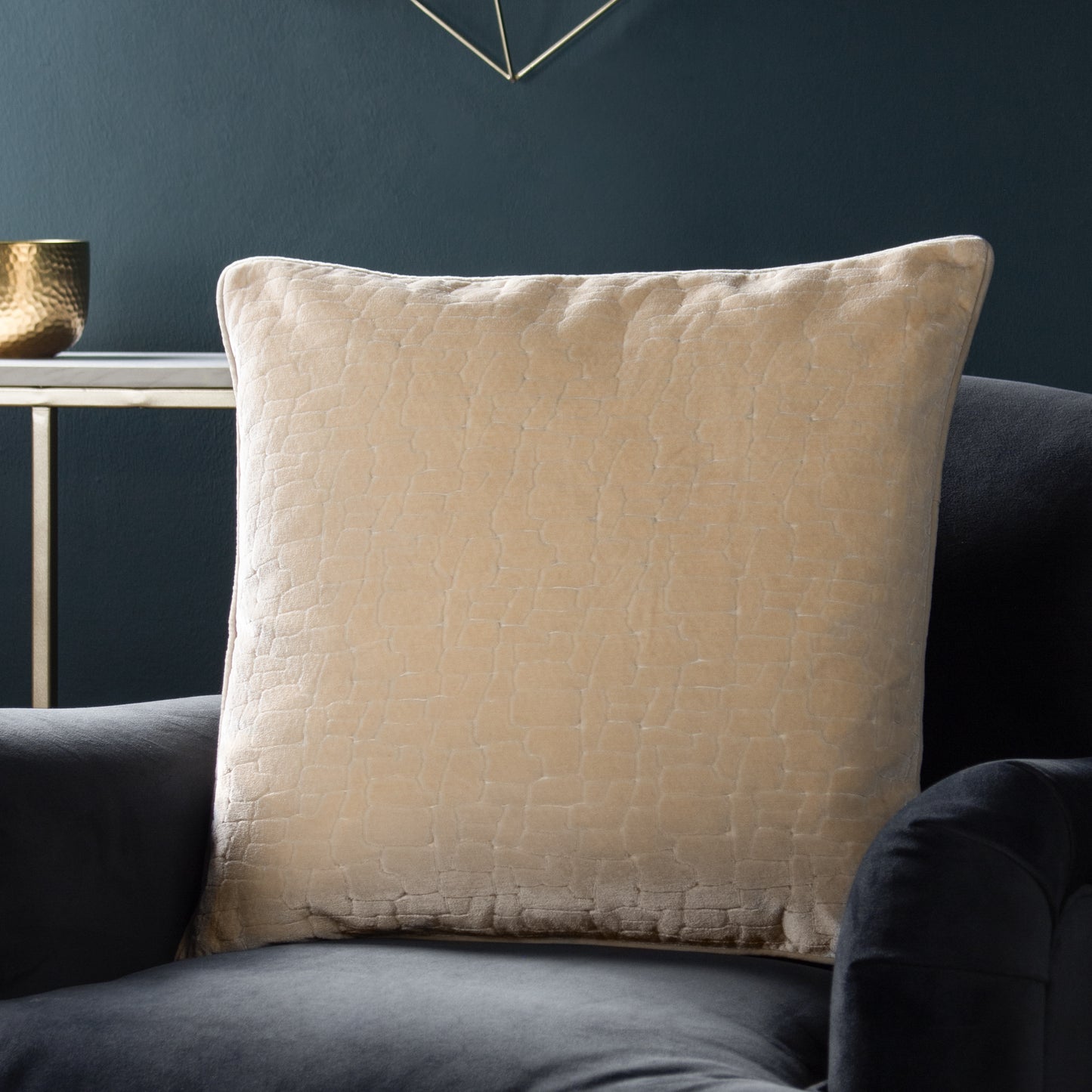 BLOOMSBURY 50X50 CUSHION CASE IVORY