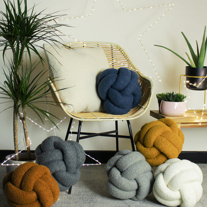 BOUCLE KNOT 30X30 FILLED CUSHION BLUE