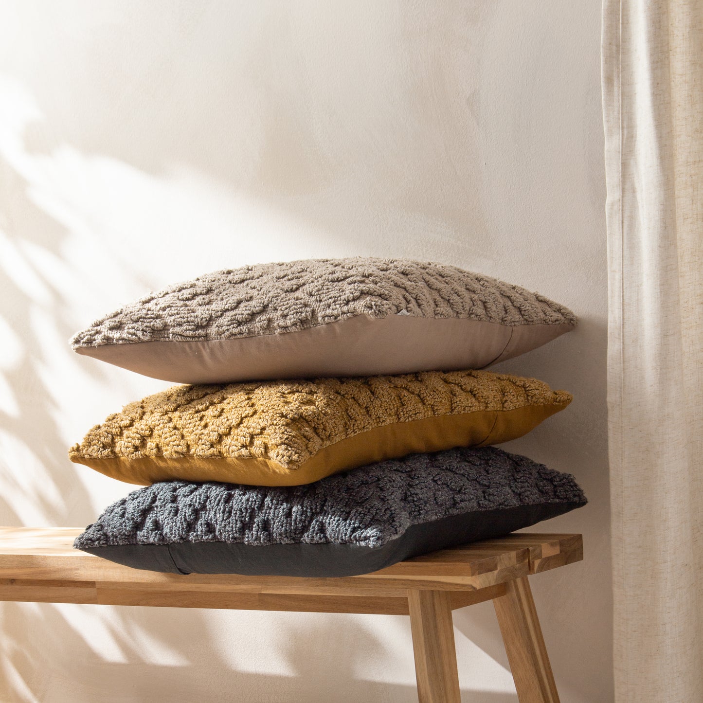 CALVAY 50X50 CUSHION CASE HONEY