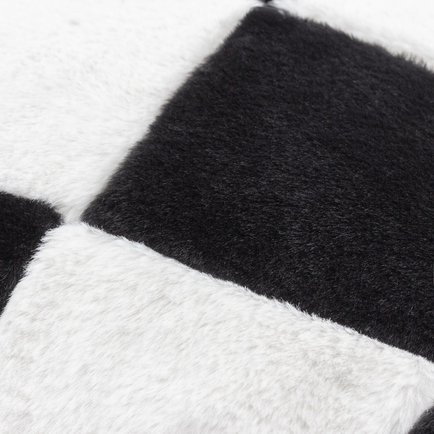 COZEE CHECK 50X50 CUSHION CASE BLACK