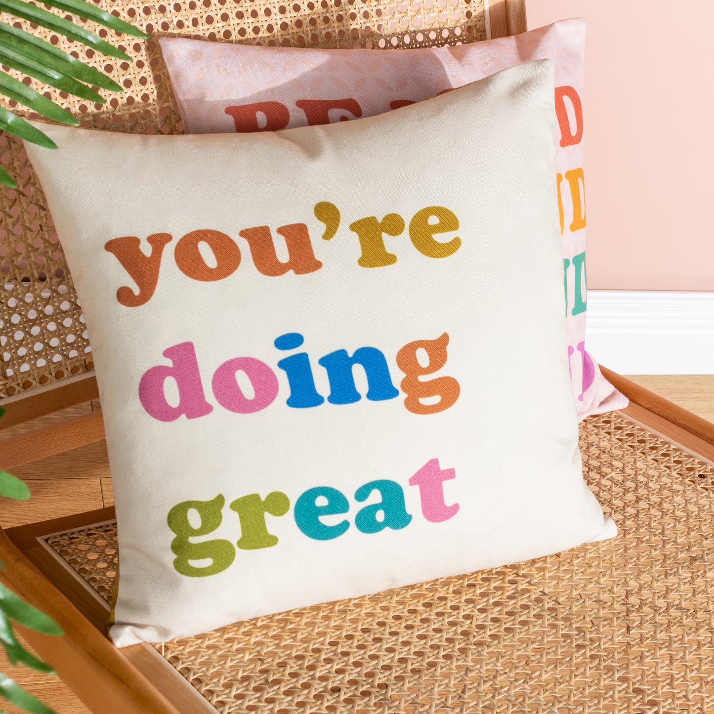DOING GREAT 43X43 CUSHION CASE MULTI