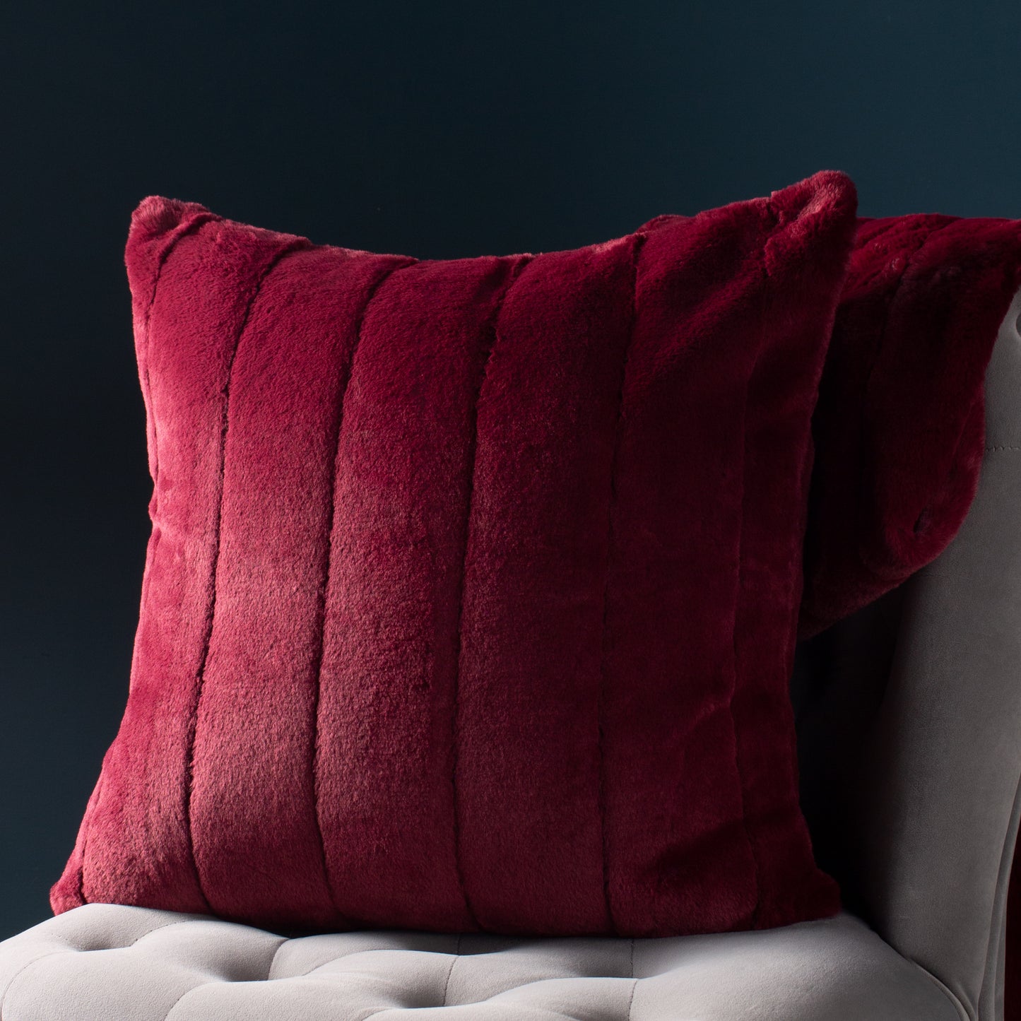 EMPRESS CUSHION CASE 55X55 RUBY