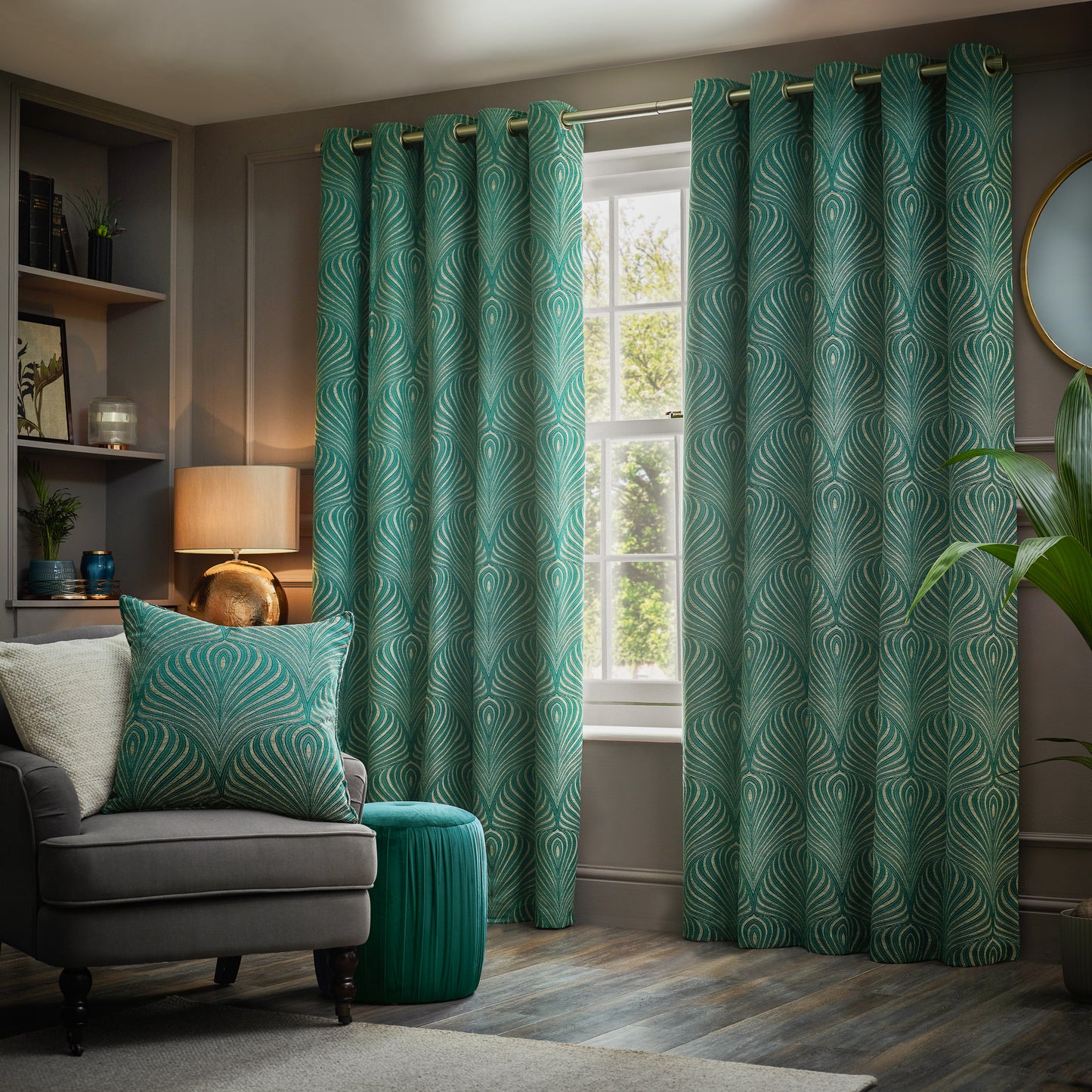 GATSBY 55X55 CUSHION CASE EMERALD