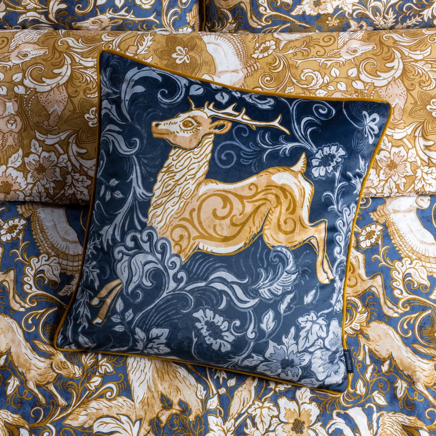PIPED HAREWOOD 50X50 CUSHION CASE STAG