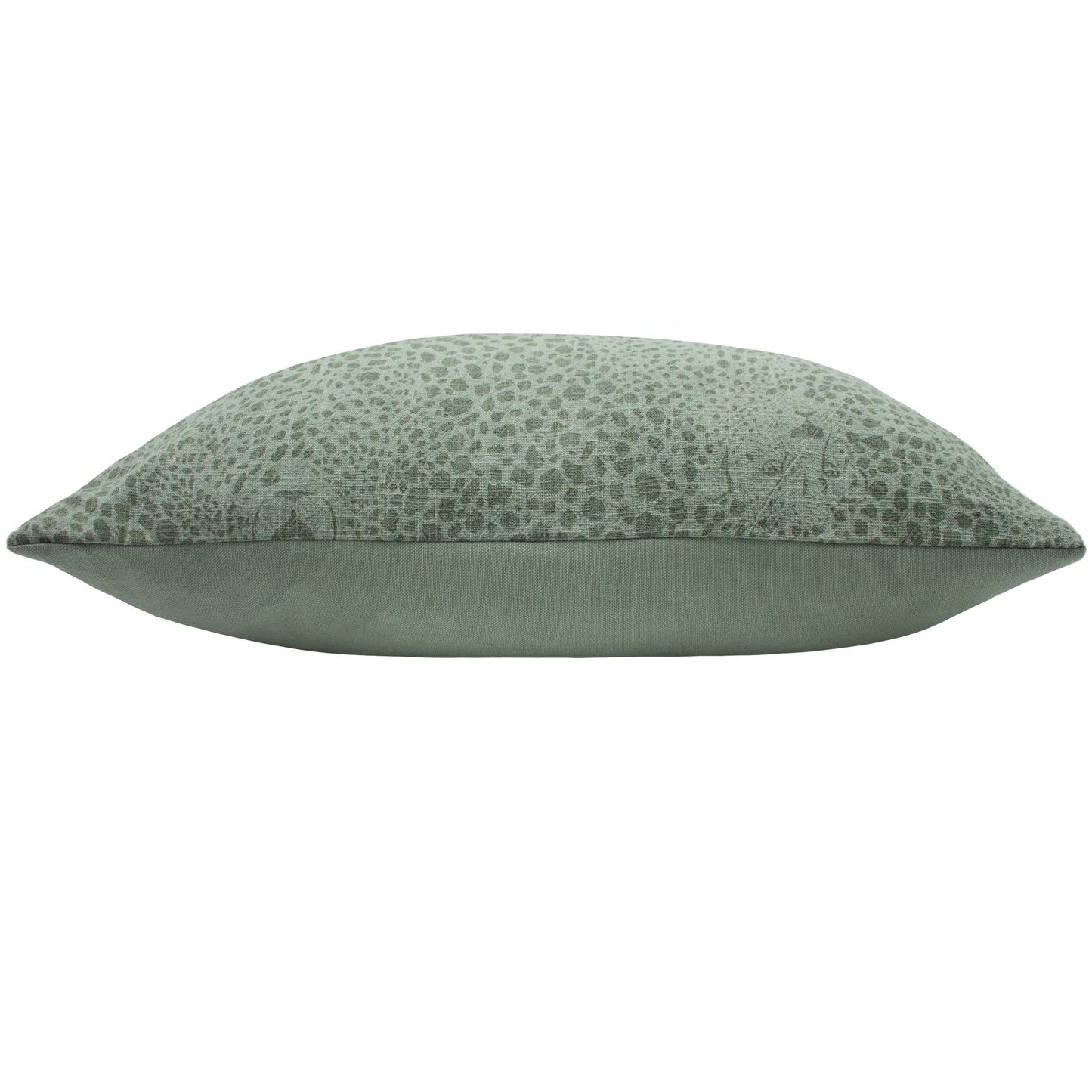HIDDEN CHEETAH 50X50 C/CASE SAGE