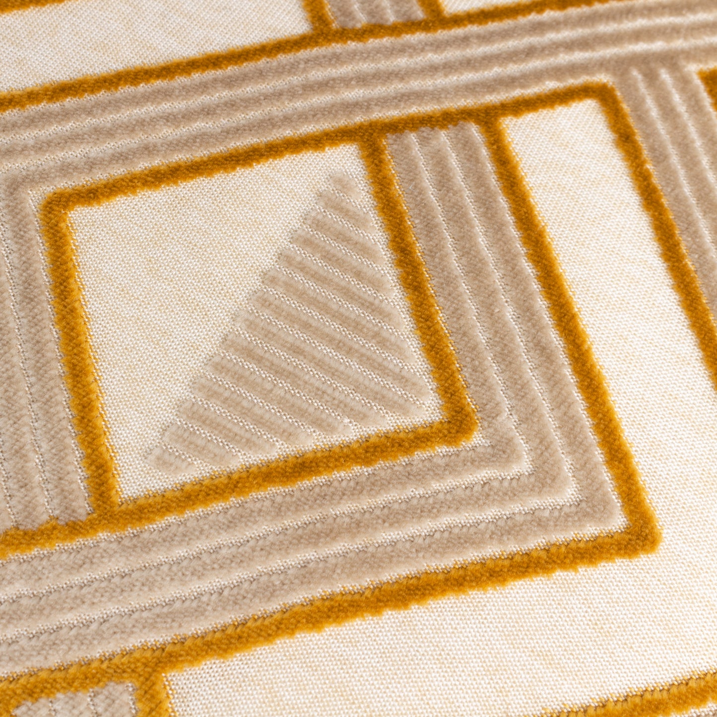 HENLEY 50X50 CUSHION CASE GOLD