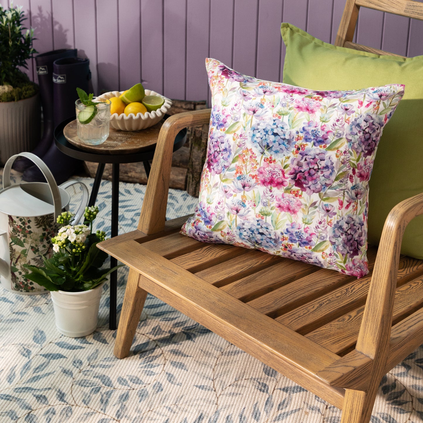 HYDRANGEA 43X43 OUTDOOR CUSHION CASE MULTI