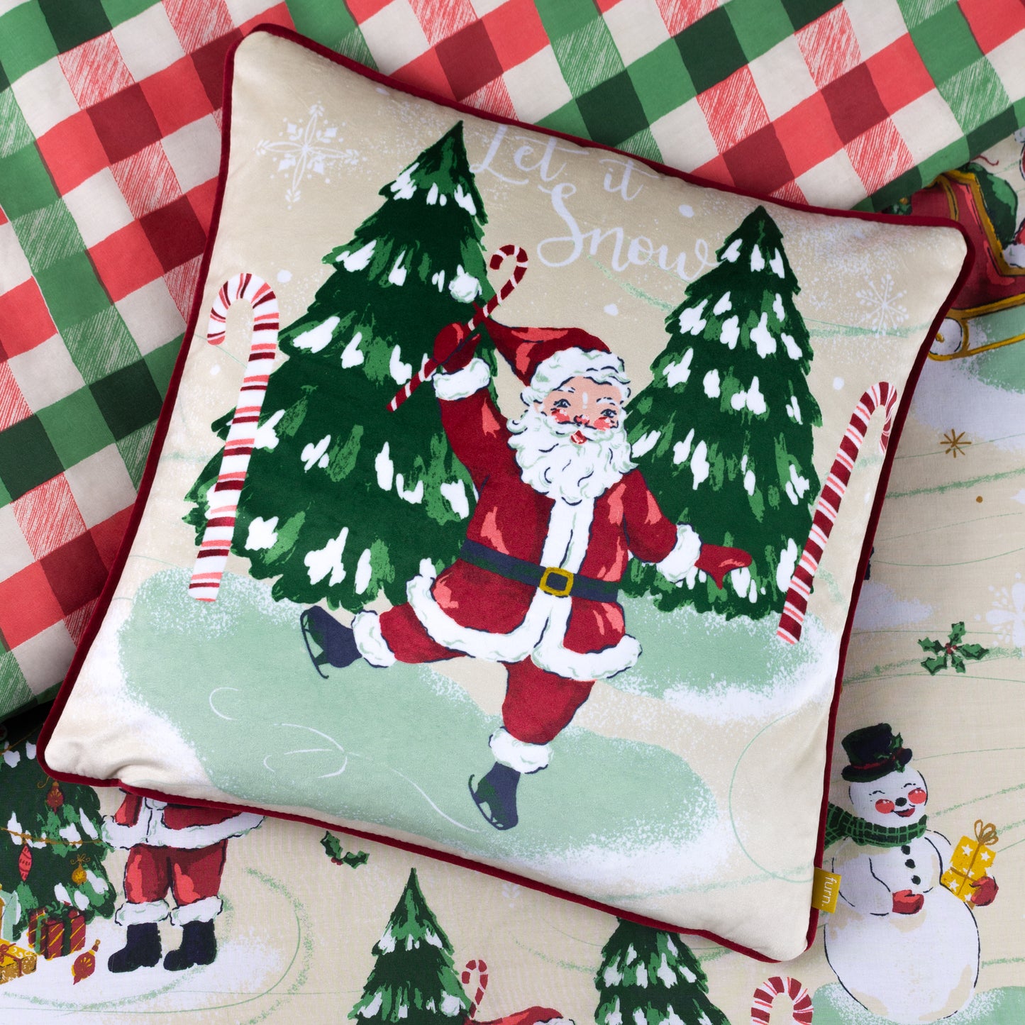 JOLLY SANTA LET IT SNOW 43X43 CUSHION CASE MULTI