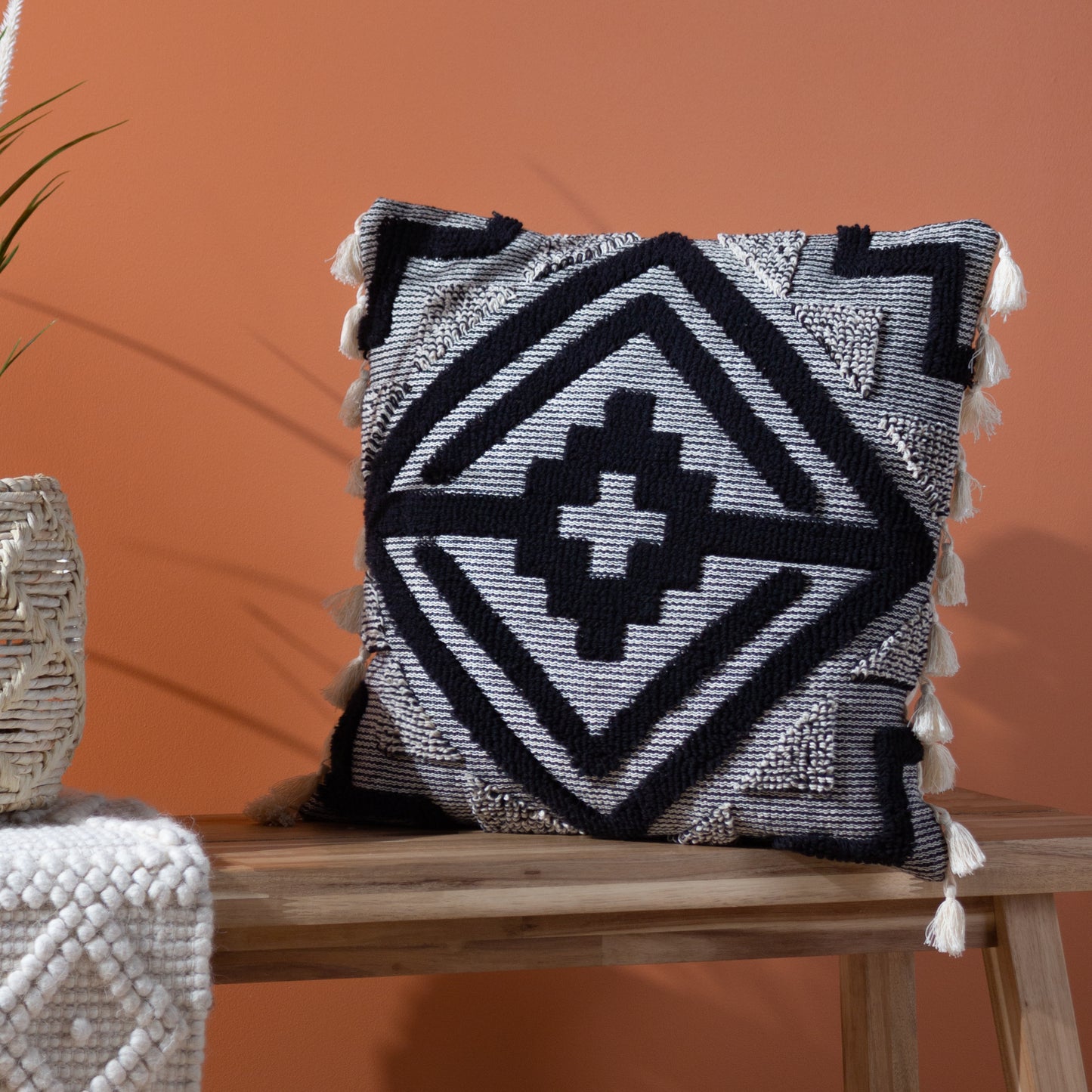 KALAI 45X45 CUSHION CASE BLACK