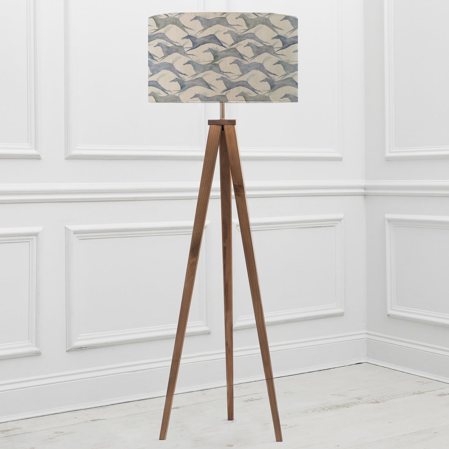 ARATUS FLOOR LAMPBASE NUT/DAKOTA EVA 52CM LAMPSHADE RIVER