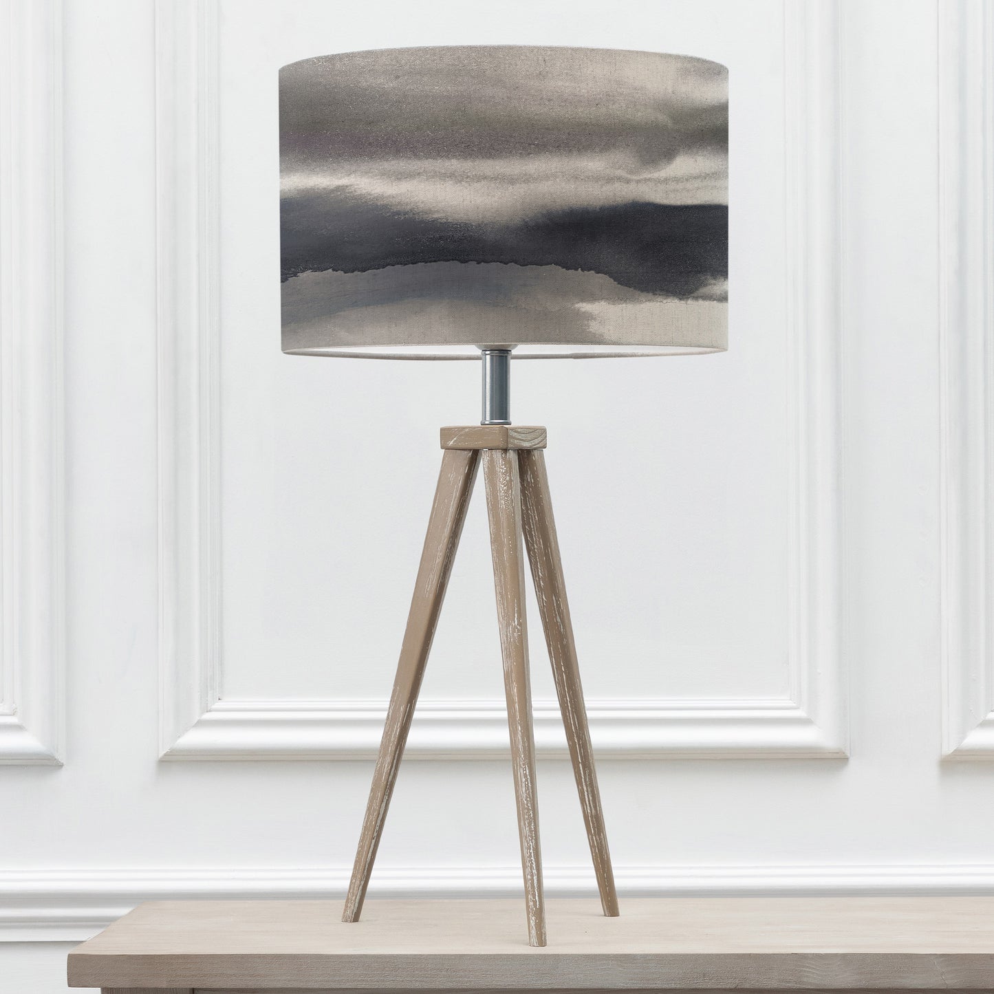 ARATUS TABLE LAMPBASE GREY WASH/FJORD EVA 40CM LAMPSHADE NATURAL