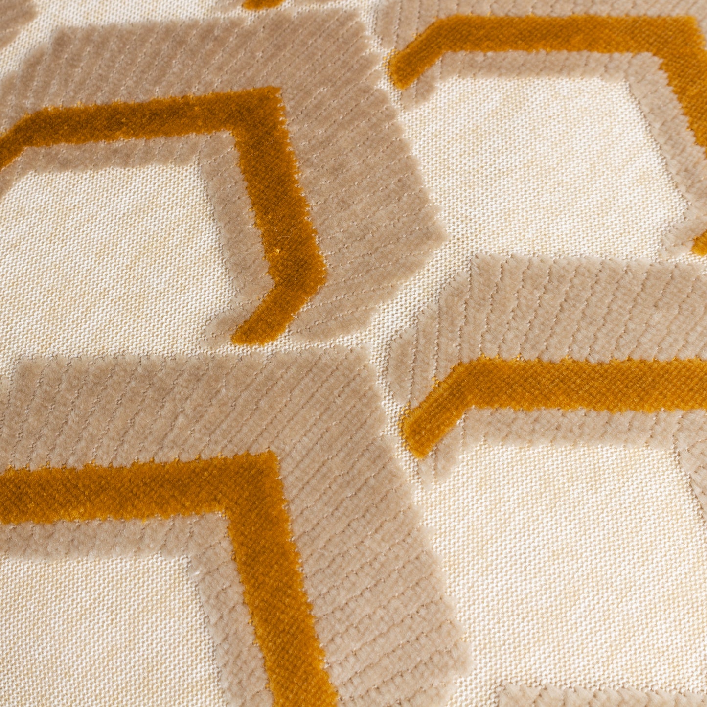 LEDBURY 45X45 CUSHION CASE GOLD