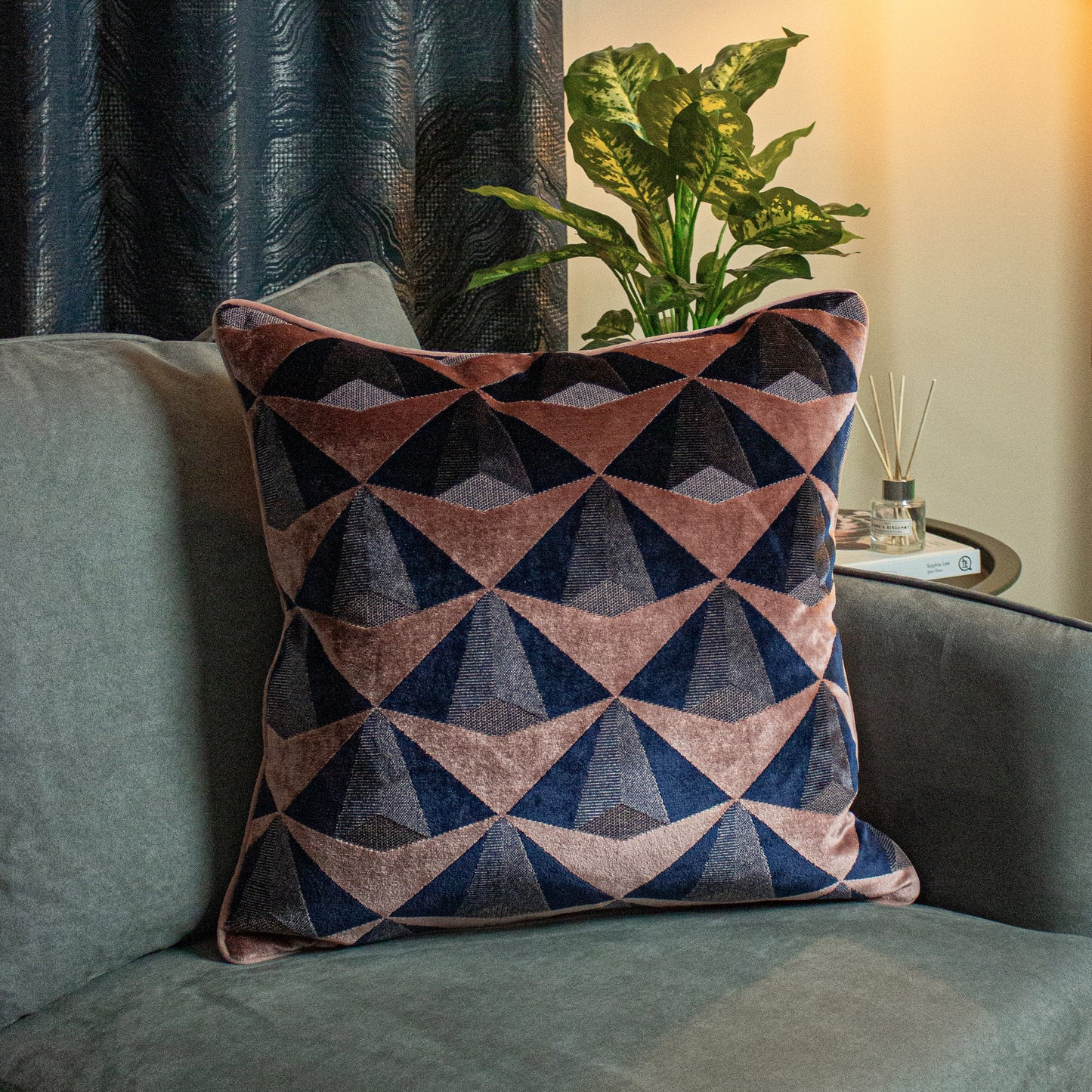 LEVEQUE 50X50 C/CASE BLUSH/NAVY