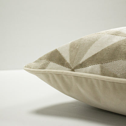 LEVEQUE 50X50 C/CASE IVORY/TAUPE