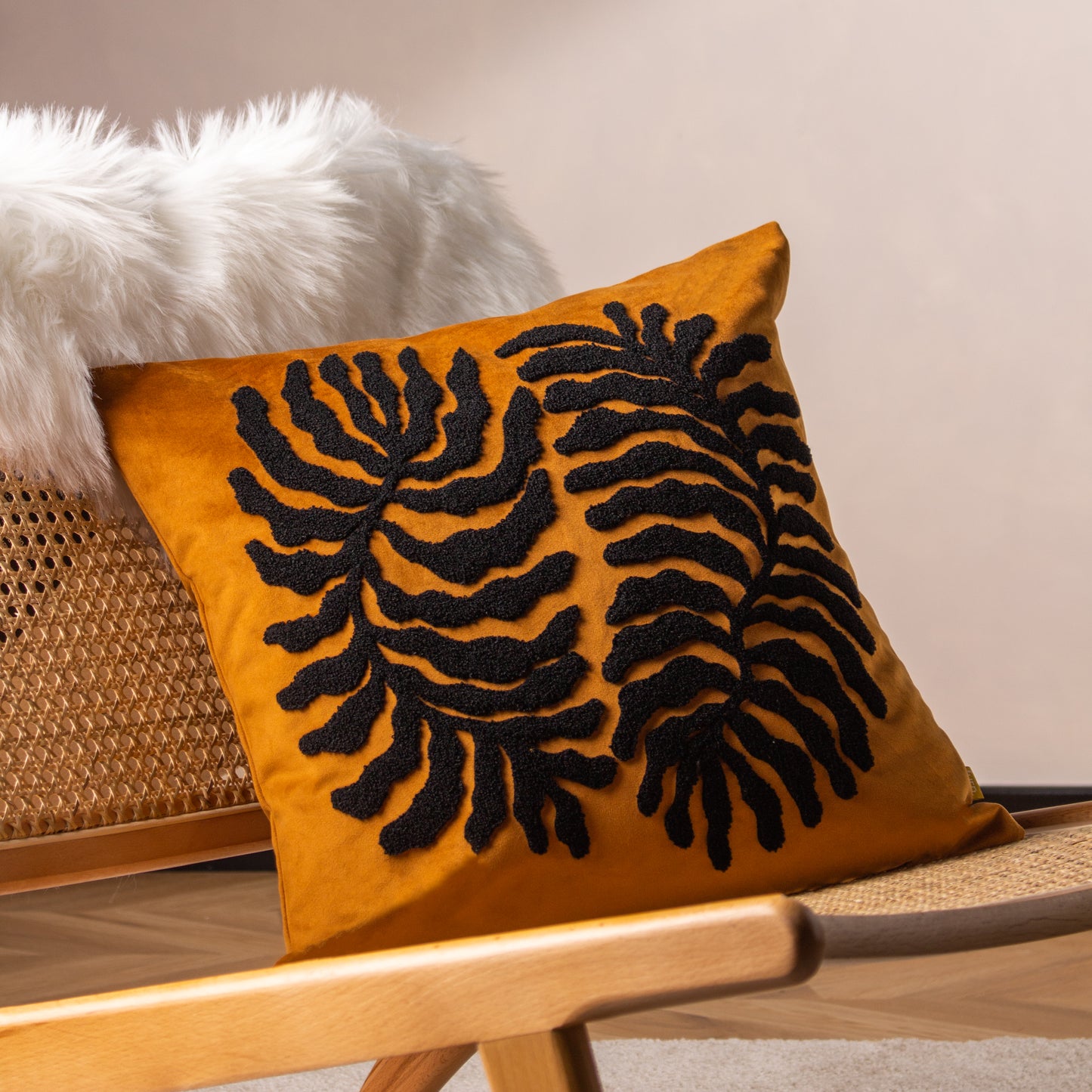 MALDIVE 45X45 CUSHION CASE GINGER