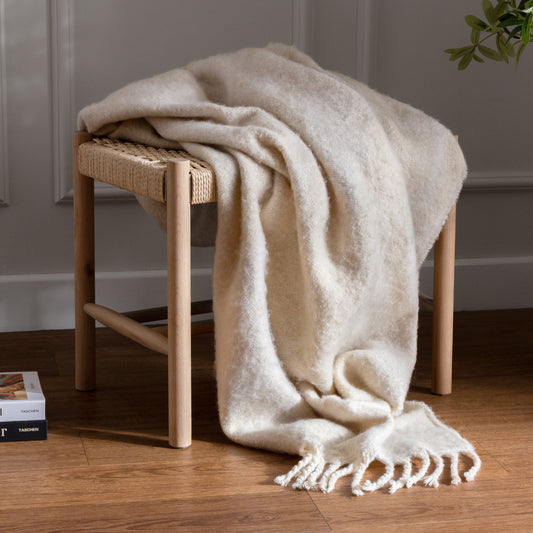 META 130X180 THROW NATURAL