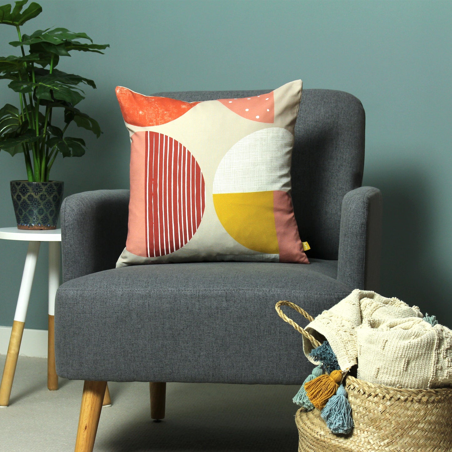 NOMELLO 43X43 CUSHION CASE MULTI