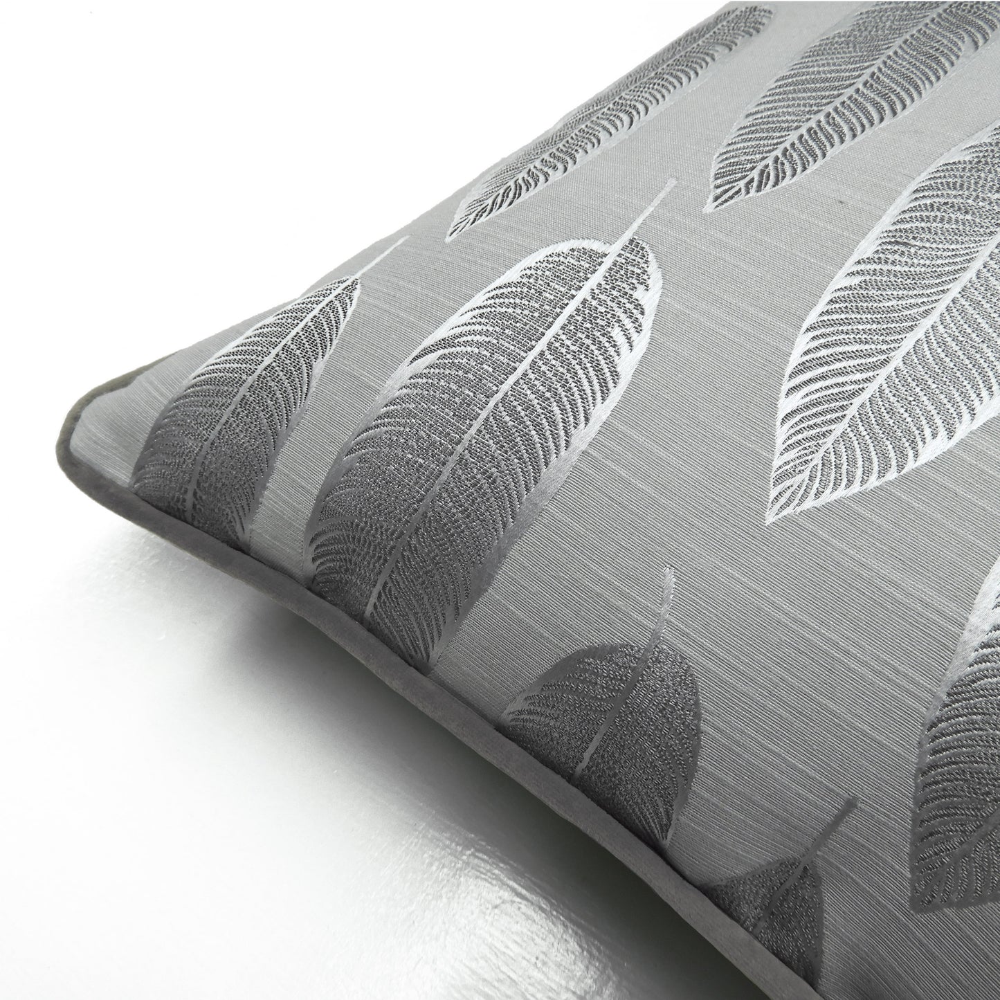 QUILL 43X43 C/CASE SILVER