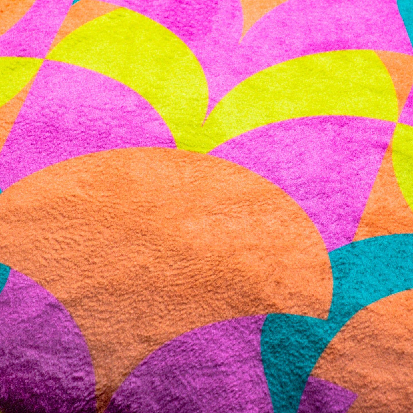 RAEYA 45X45 CUSHION CASE NEON