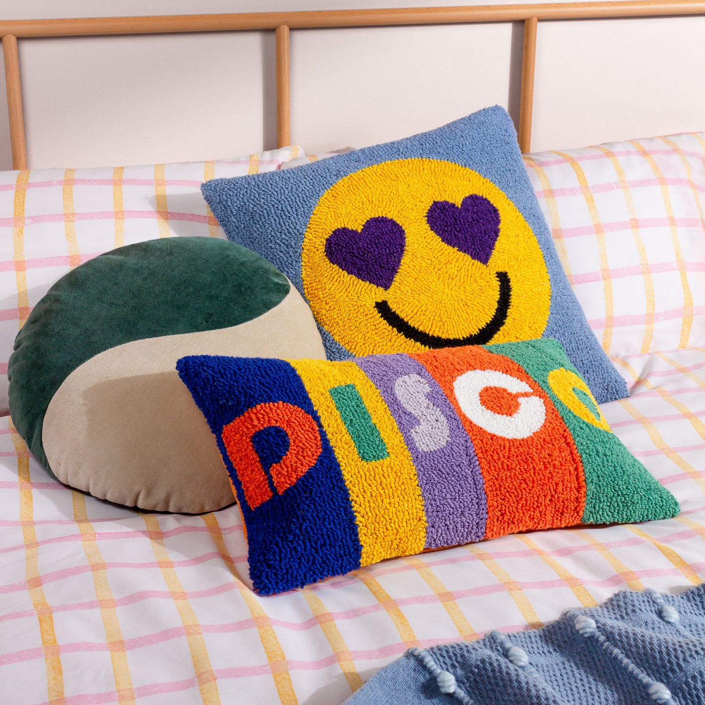 SMILE 45X45 CUSHION CASE PURPLE POWER