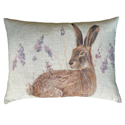 STANDING HARE 43X33 C/CASE MULTI