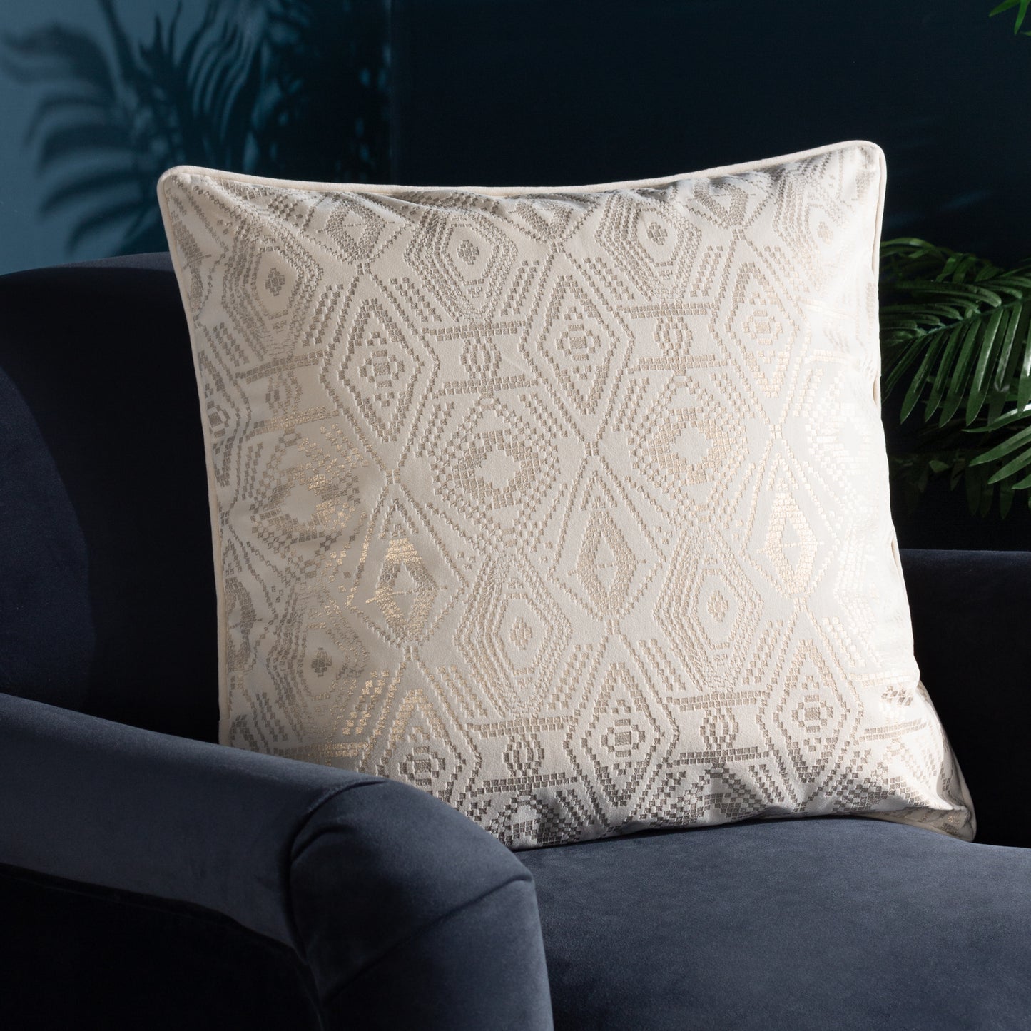 TAYANNA 50X50 CUSHION CASE IVORY