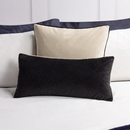 TORTO 50X50 CUSHION CASE IVORY/BLACK