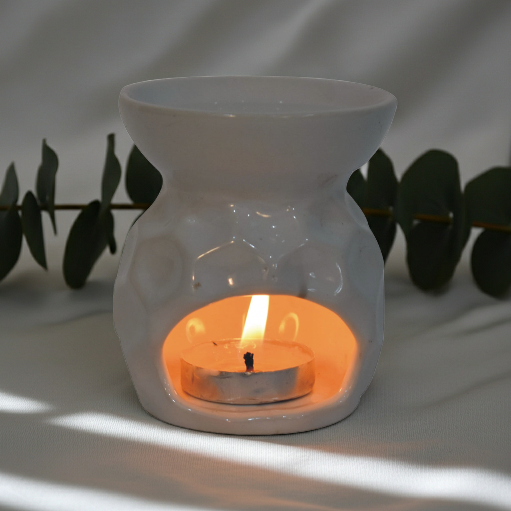 Taya White Oil Burner Set