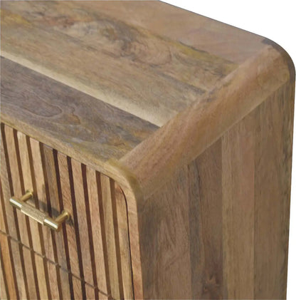 T-bar Ridged Chest of Drawers
